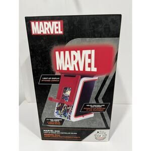 Marvel: Logo Ikon Light-Up Phone and Controller Stand